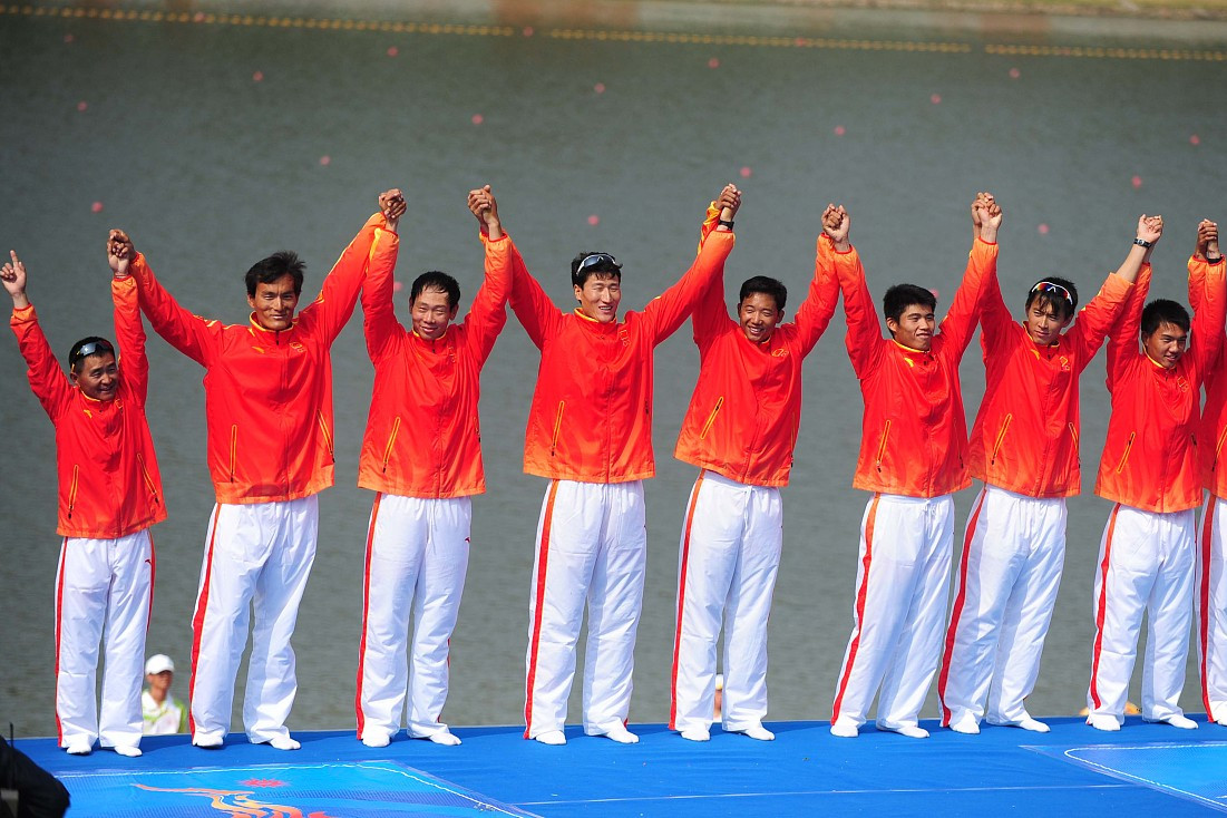 包含中国球队霸气出征，国际赛场连连获胜的词条