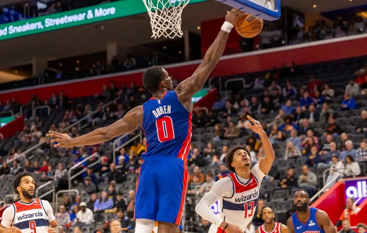 猛龙客场优势明显，活塞无法抵挡内线强队