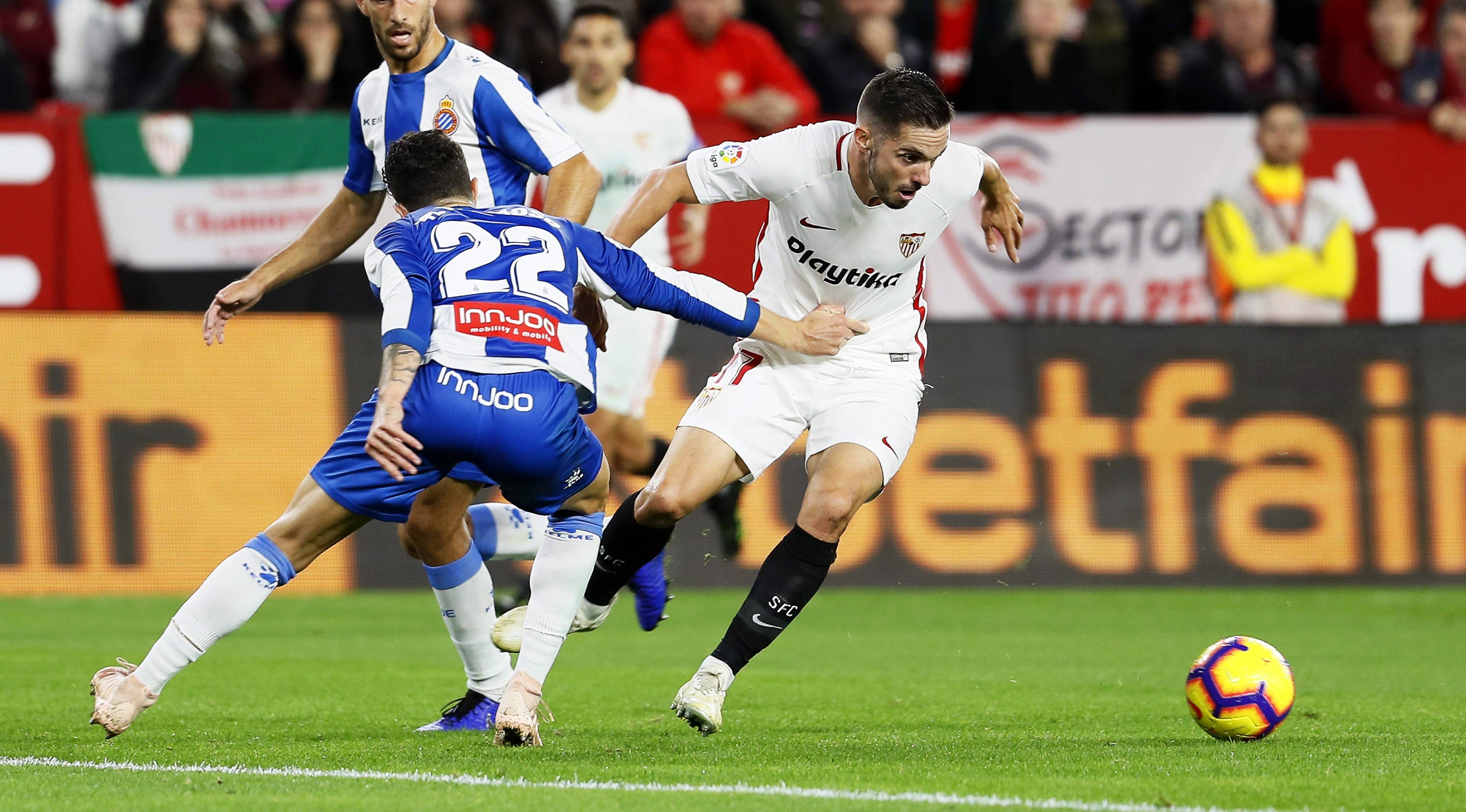 九游体育中国官网-罗马队在比赛中取得三分，继续向前迈进