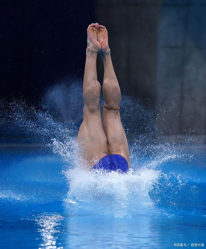 墨西哥运动员在跳水项目中夺魁