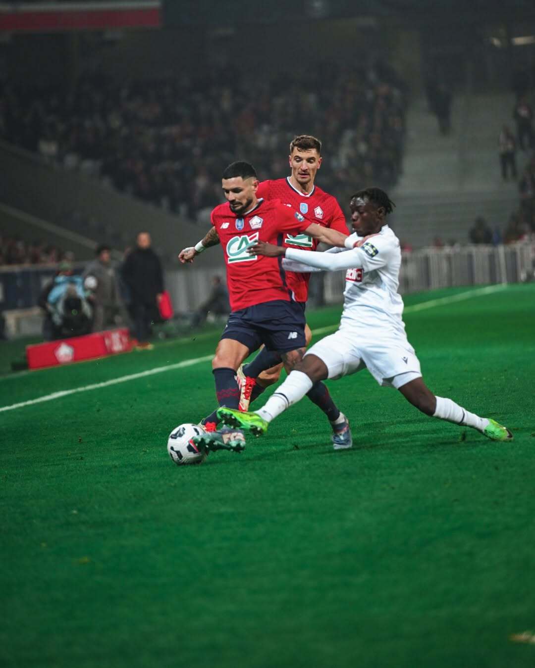 法国超级联赛竞争激烈,夺冠希望悬在一线的简单介绍 法国超级联赛竞争激烈,夺冠希望悬在一线的简单介绍