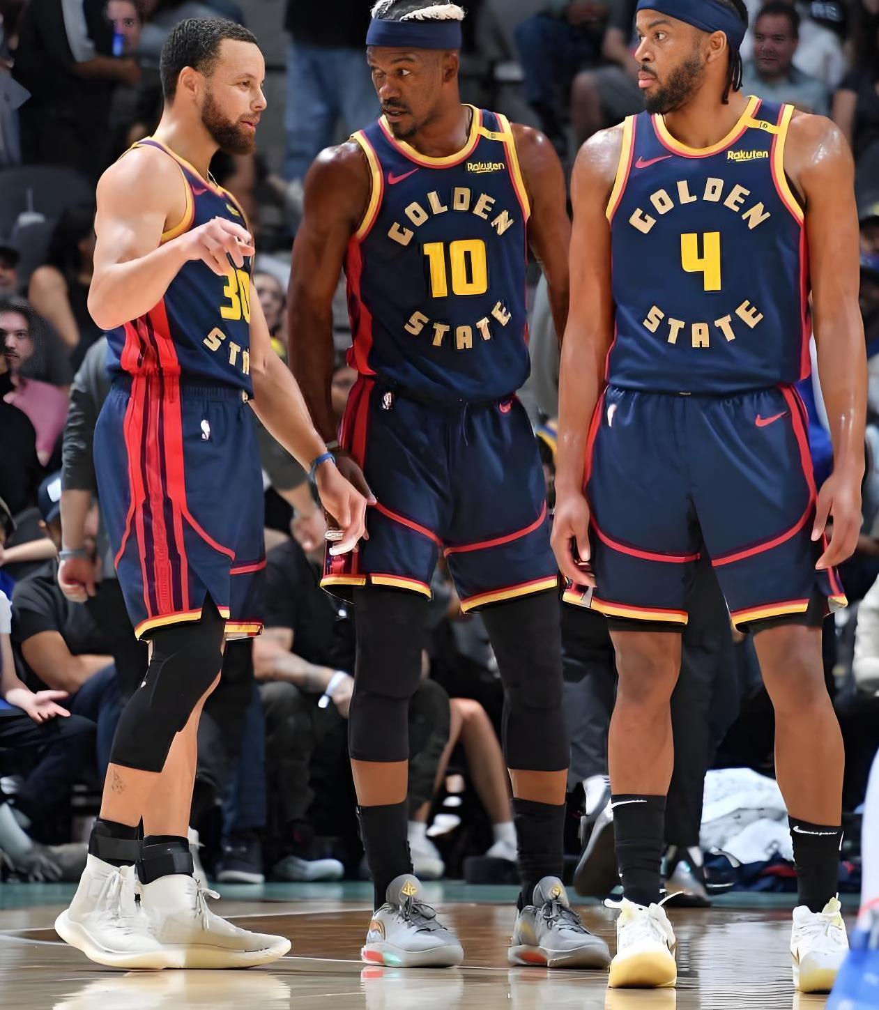 勇士球队迎战劲敌展开悬念对决