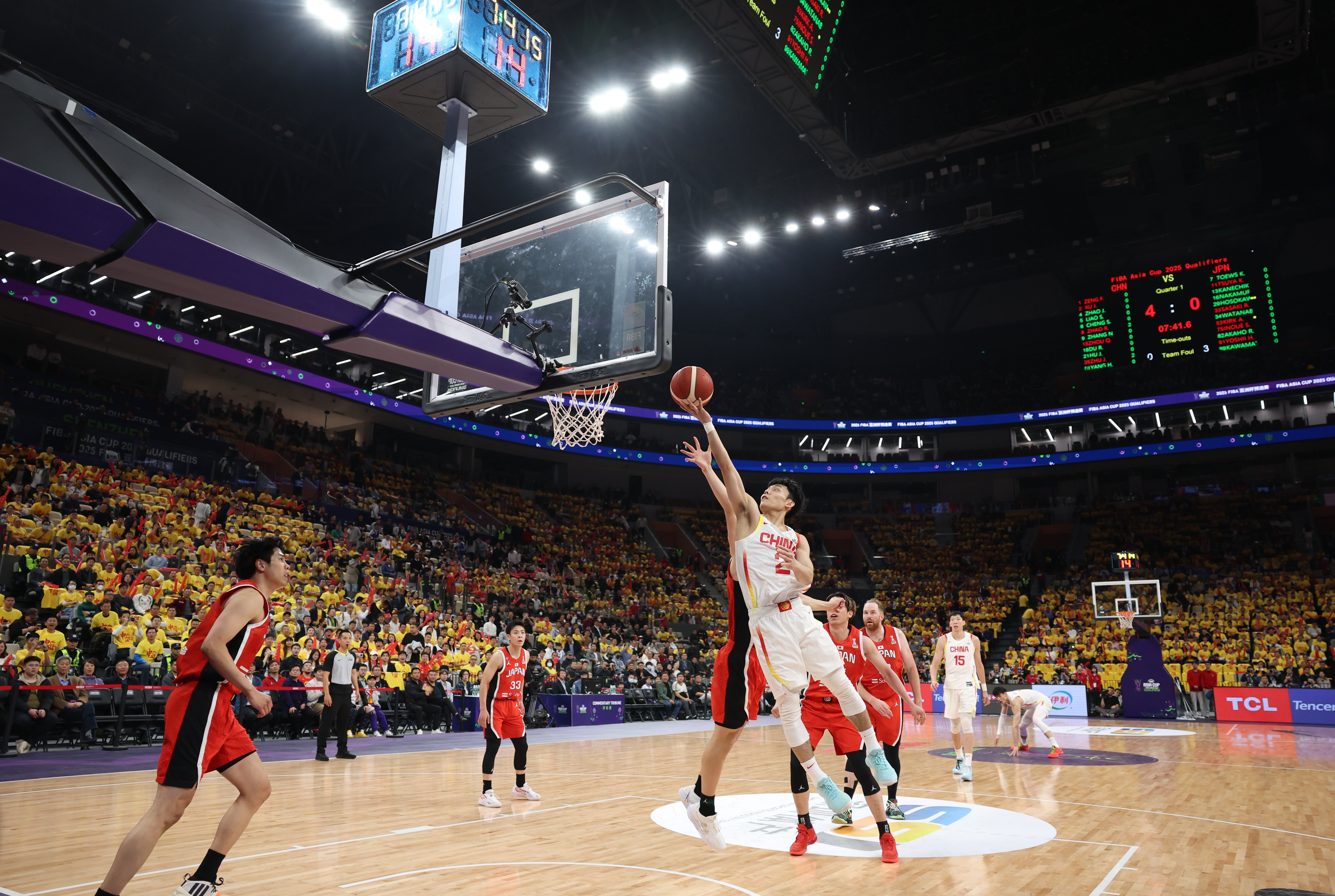 精彩对决!中国球队与亚洲强队对抗 精彩对决!中国球队与亚洲强队对抗