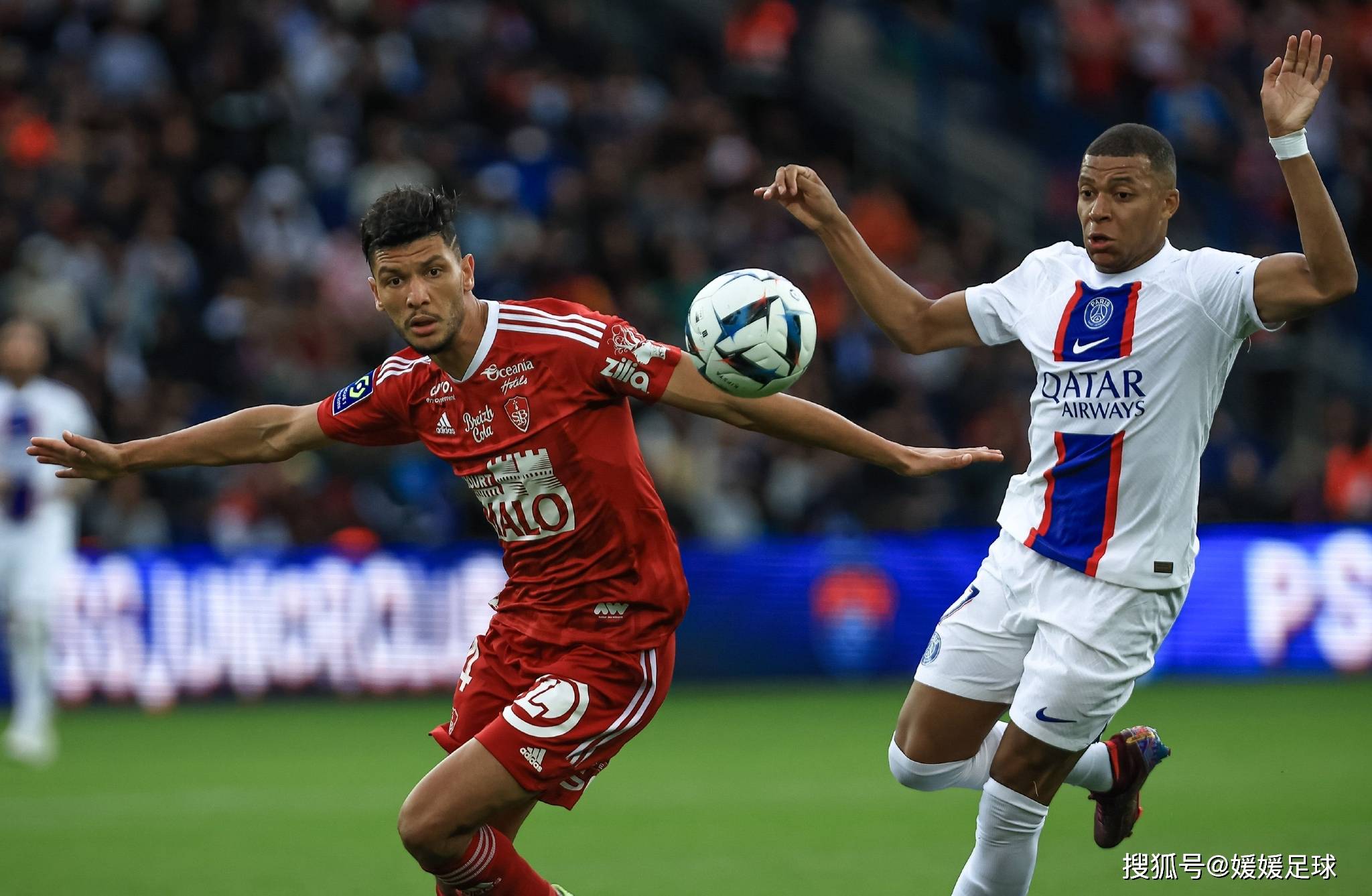 九游体育官网入口-里昂主场对阵圣埃蒂安，双方拼尽全力