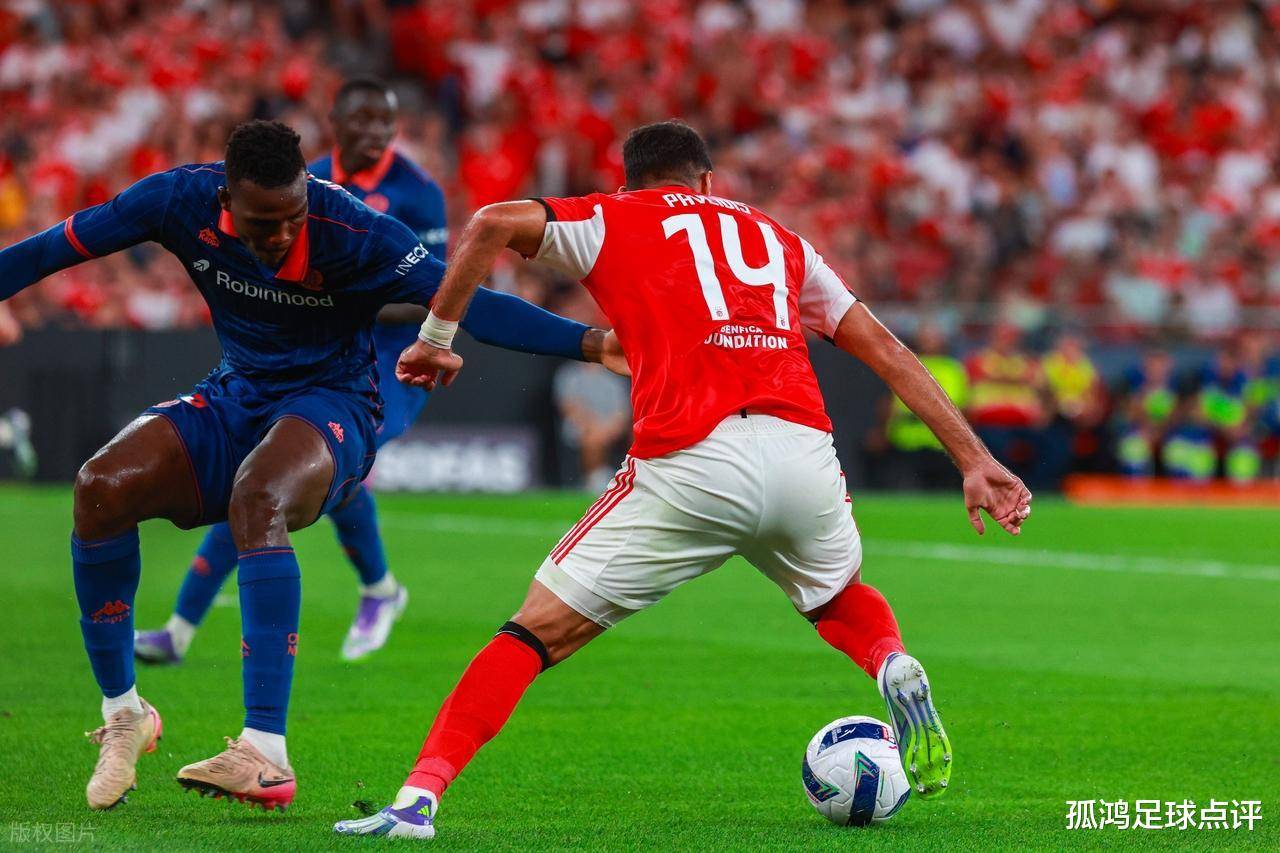 包含尼斯战胜对手，法甲积分榜上升至前列的词条