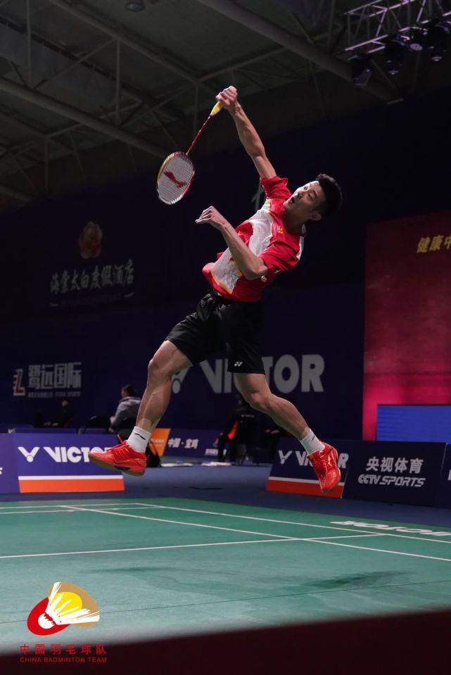 九游体育网页版-包含贵州队主场先失一阵，最终扳回比分的词条