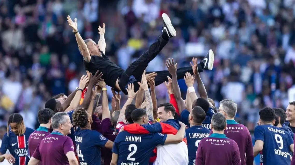 法国球队在胜利中展现出色实力