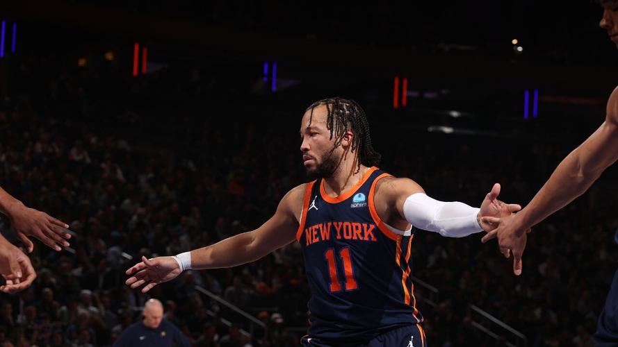 九游体育登录-包含小牛惊险赢得湖人，唐斯表现抢眼贡献关键三分的词条