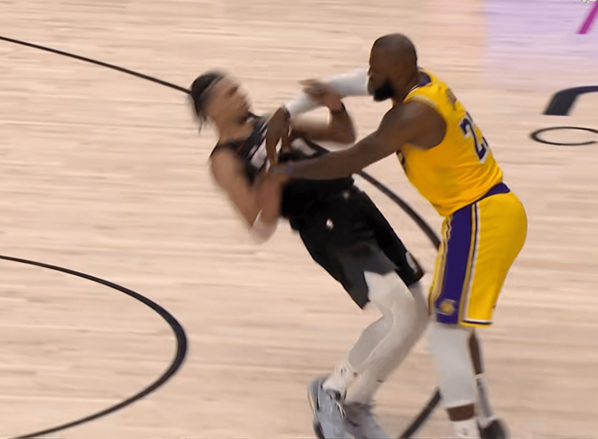 湖人不敌开拓者,战绩跌落 湖人不敌开拓者,战绩跌落