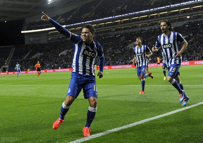 九游体育app下载-南美篮球精英球员大放异彩，引爆赛场