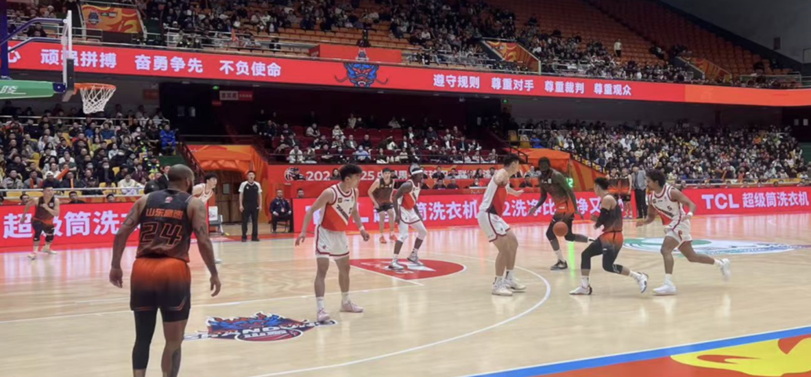 关于江苏男篮开启连胜模式，实现三连胜的信息