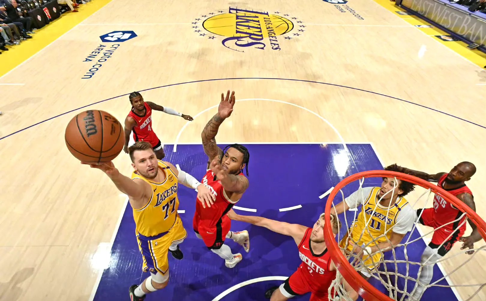 九游体育官方登录入口-火箭阻击湖人，终结对手连胜