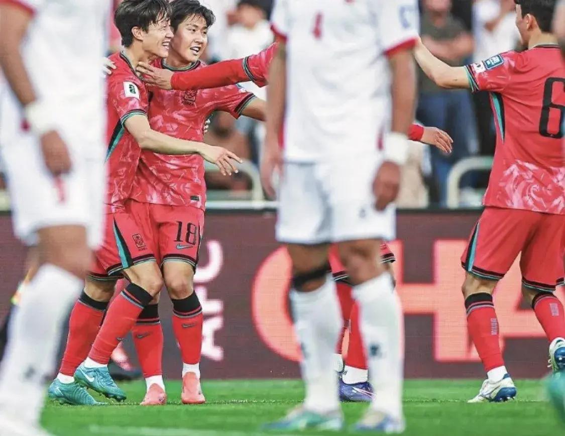 九游体育官网-包含尼斯客场胜出，排名攀升积分榜前列的词条